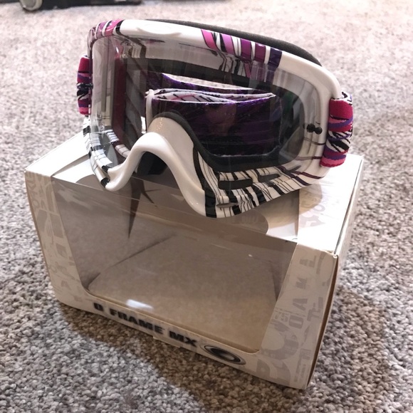Oakley O-Frame MX Violet Rocker w/ Clear Goggles - Picture 1 of 16